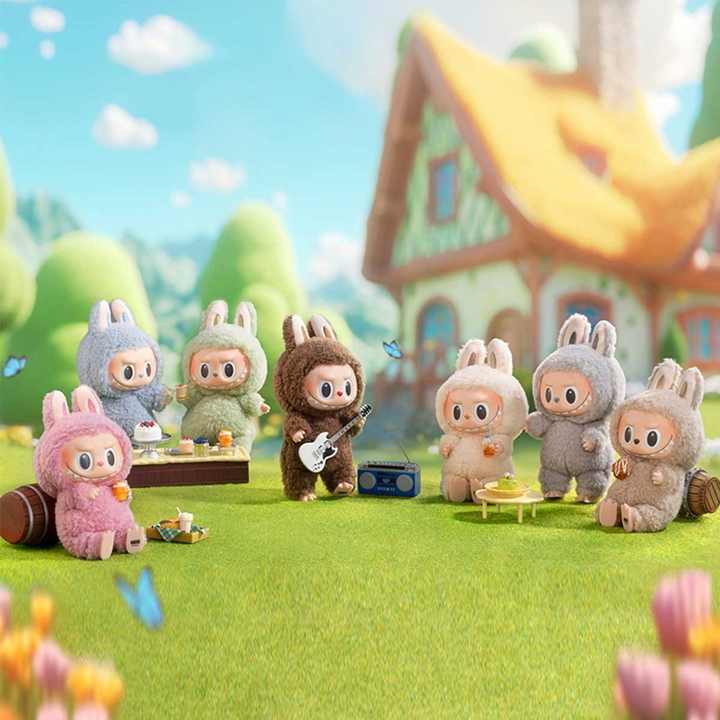 Hexaliving™ Labubu – Wild Cartoon-Style Keychain